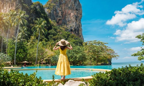 吴茱萸中药材功效-主任医师吴茱萸的功效与作用网 :分享吴茱萸的药效和作用-吴茱萸的功效与用法用量知识